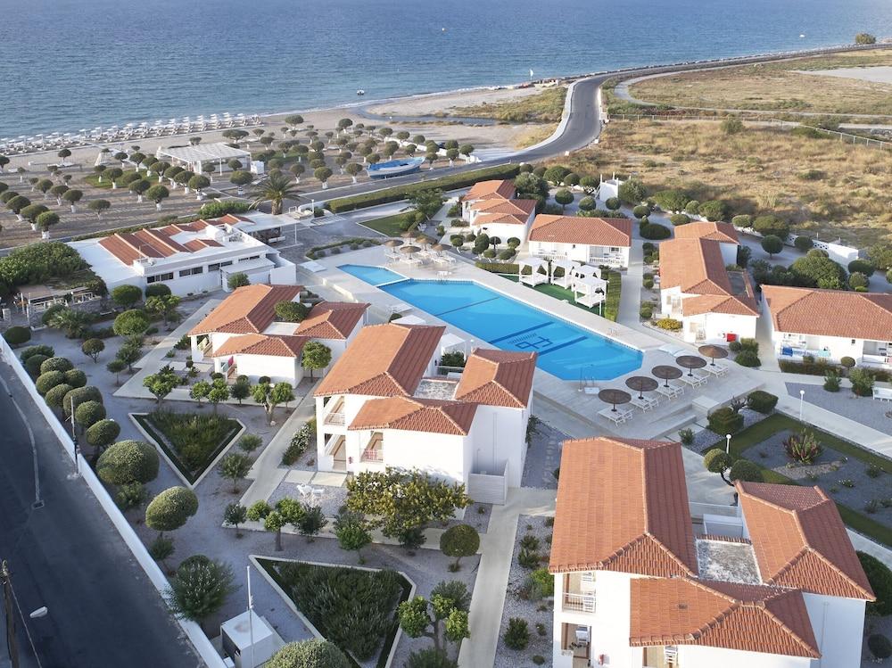 Fito Aqua Bleu Resort Питагорио Екстериор снимка
