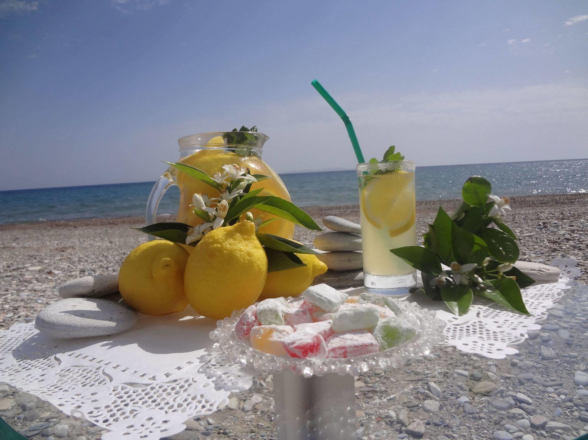 Fito Aqua Bleu Resort Питагорио Екстериор снимка