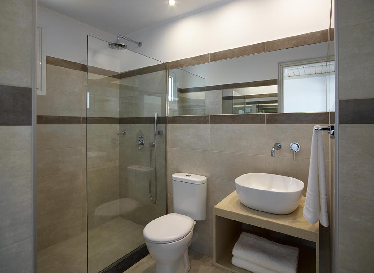 Fito Aqua Bleu Resort Питагорио Екстериор снимка